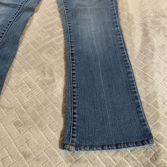 Levis Womens 6 Denim Jeans Blue 515 Boot Cut Mid Rise Medium Wash Stretch - Picture 4 of 12